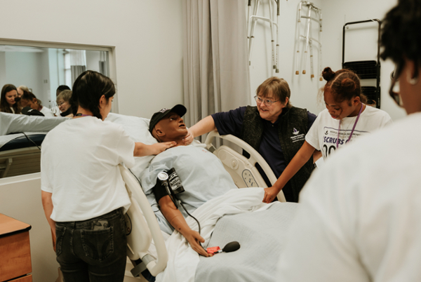 This summer, for the first time, MGA’s School of Health and Natural Sciences hosted Scrubs Camp, an interactive camp for teens to help spark their interest in healthcare careers. 